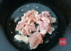 Illustration of how to make fried meat with vermicelli 6