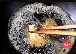 Illustration of how to make spicy crispy fish bones 4