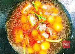 Braised pork ribs with small potatoes Illustration of how to do it 6