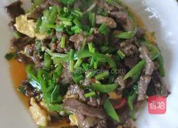 Illustration of how to make tender shredded beef with green pepper, eggs and eggs 10