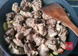 Illustration of carrot stewed mutton 11