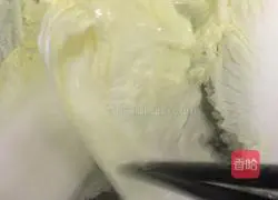 Illustration of how to make meatballs wrapped in vegetables 5 