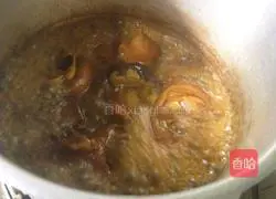 Illustration of Peanut Stewed Pork Trotters 17