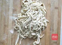 Illustration of braised noodles 6