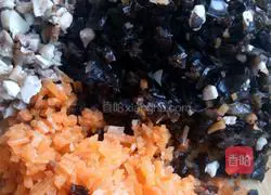 Illustration of new steamed mushrooms and bitter melon stuffing 2