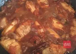 Illustration of how to make tomato sauce chicken wings 8