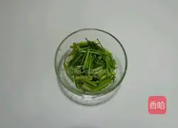 Illustration of how to make fried tripe with coriander 2