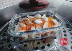 Illustration of how to make steamed pumpkin with rock sugar lily 5