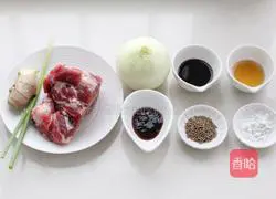 Illustration of how to make fried pork slices with cumin and onions 1