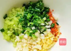 Illustration of how to make cold crucian carp 3