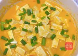 Illustration of how to make crab roe tofu 8