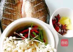 Illustration of how to make beer crucian carp 1