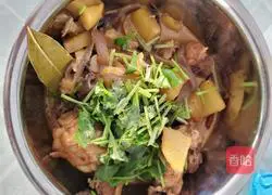 Illustration of how to cook potato stewed chicken nuggets 6