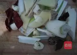 Potato Braised Pork Recipe Illustration 1