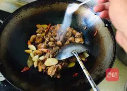 Illustration of how to make beer duck casserole 10