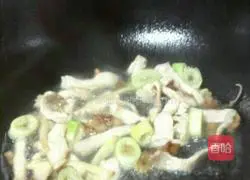 Illustration of how to make mushroom stew 6