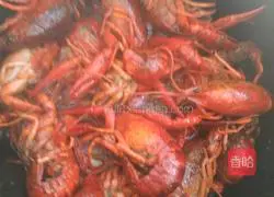Illustration of how to make spicy crayfish 6