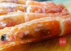 Illustration of how to make tiger shrimps in tomato sauce 1