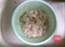 Illustration of how to make fried shrimps with green onions 4