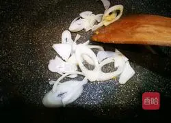 Illustration of how to make Mushu Pork 4