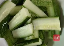 Illustration of spicy beer lobster recipe 4