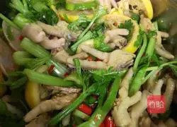 Internet celebrity chicken feet recipe illustration 3