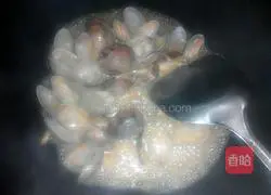 Illustration of how to make stir-fried clams 8