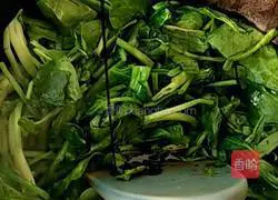 Illustration of how to make spinach with gluten 3