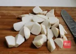 Illustration of Beef Stew with Taro and Cherry Tomatoes 11