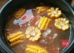 Illustration of how to make braised pork ribs soup 5