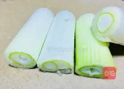 Illustration 3 of how to make spicy stir-fried snow peas with mushroom sauce