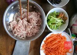 Illustration of how to make non-spicy fish-flavored shredded pork 1