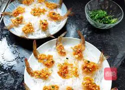 Illustration of how to make garlic vermicelli and prawns 4