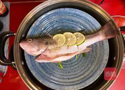 Thai lime steamed fish | Fresh and tender taste, sour and sweet appetizer recipe 8