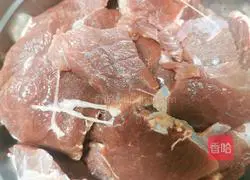 Illustration of how to make braised beef (rice cooker) 1