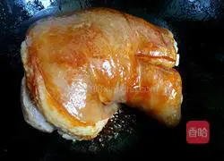 Illustration of Braised Wild Boar Knuckle 7