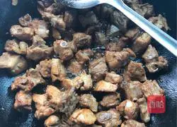 Illustration of how to cook pork ribs with potatoes 7