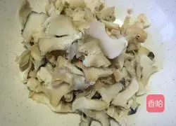 Illustration of how to make warm conch 5