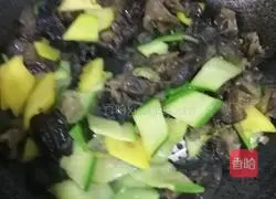 [Lantern Festival on the 15th day of the first lunar month] Illustration of how to make Mushu Pork 5