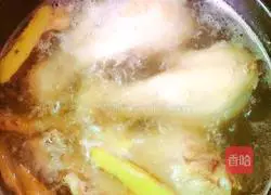 Illustration of how to make delicious low-fat cold chicken legs 3