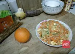 Illustration of how to make quick-fried three shredded shreds 14