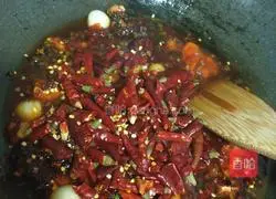 Secret Spicy Crayfish Recipe Illustration 5