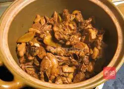 Braised duck meat in pot Illustration of how to do it 8