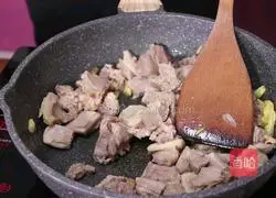 Red Illustration of braised mutton 4