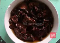 Illustration of braised chicken wing roots 2