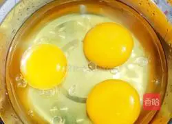 Illustration of how to make lying eggs 1