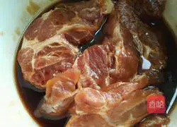 Illustration of how to make barbecued pork 4