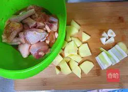 Illustration of chicken stewed with potatoes 1