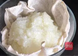 Illustration of how to make winter melon meatballs 6