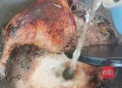 Illustration of how to make duck legs in Shanghai sauce 4